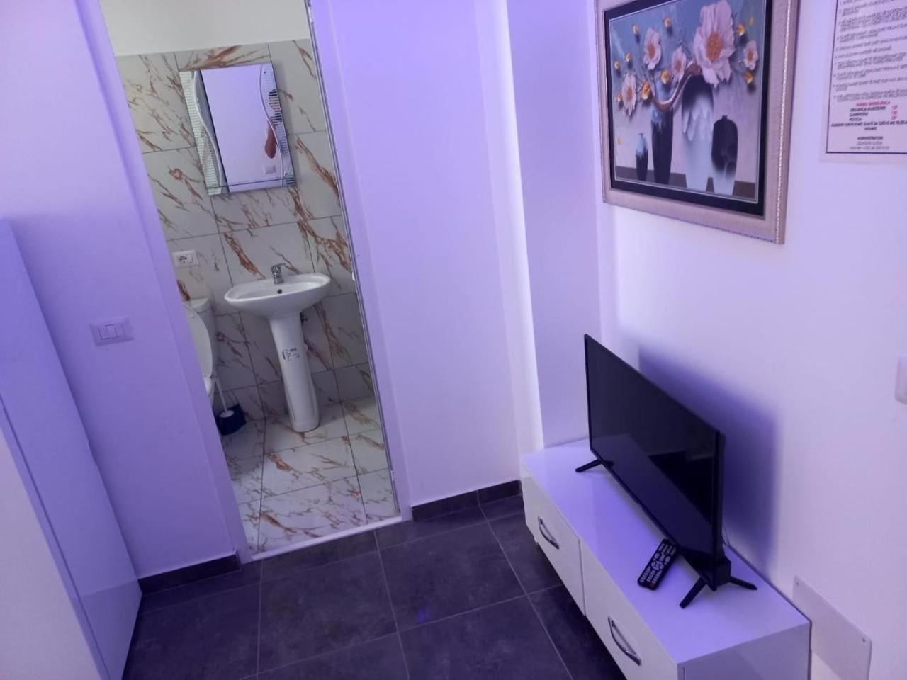 Hotel Ersi Shëngjin